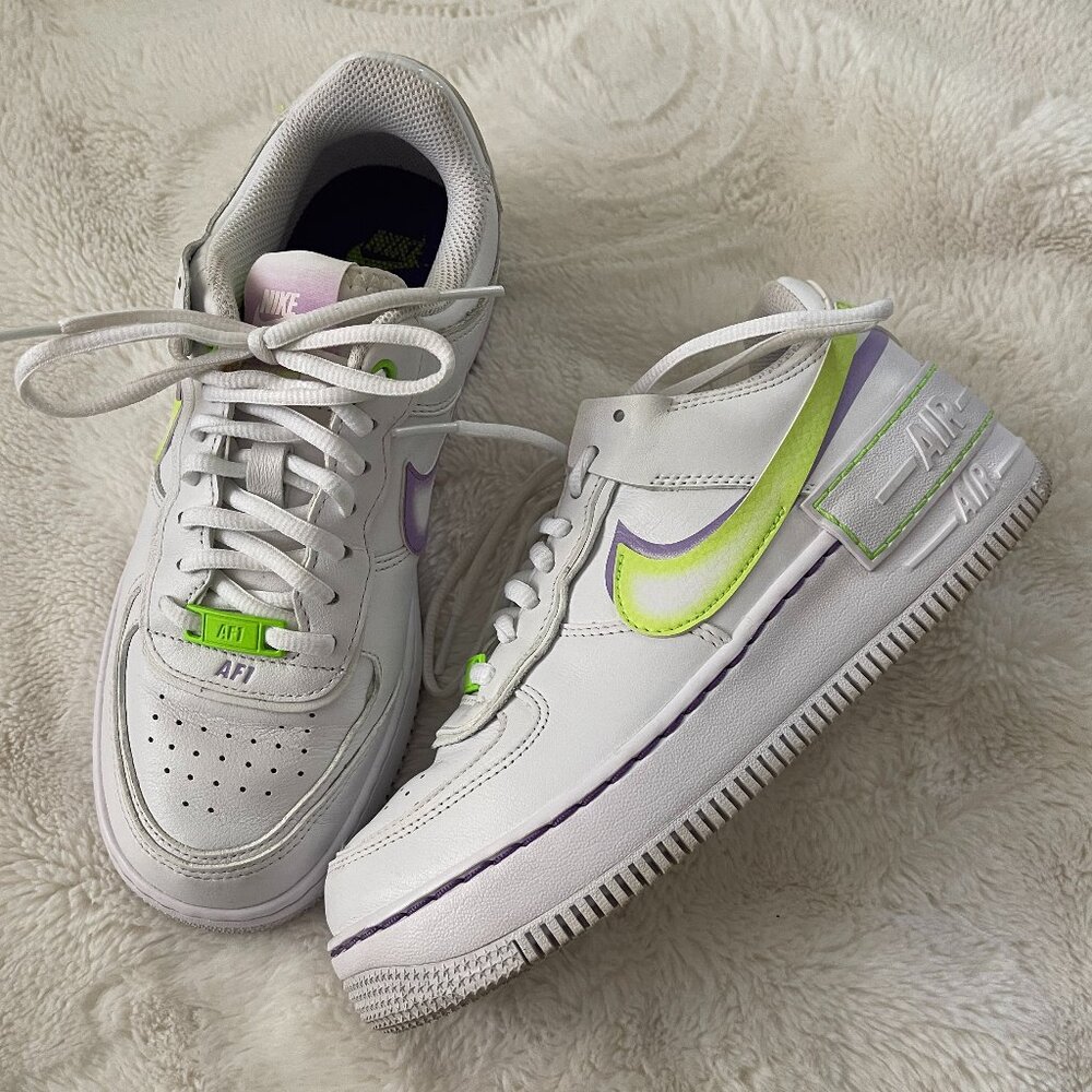 Nike Womens Air Force 1 Shadow ‘White Electric Green Sneakers DD9684-100 Size: 7